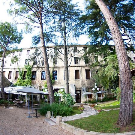 Auberge Du Pont Romain Sommières Esterno foto