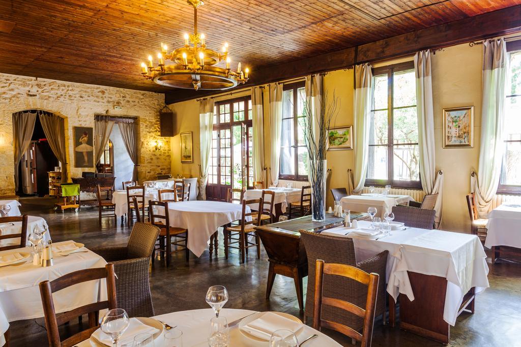 Auberge Du Pont Romain Sommières Esterno foto